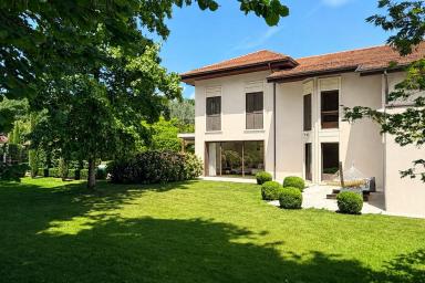 À Mies, une maison rare où la nature devient un luxe image
