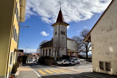 Maison de Village à Gimel : Où la Tradition Rencontre le Luxe. image