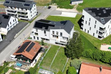Appartement de 4,5 pièces avec jardin, cadre paisible image