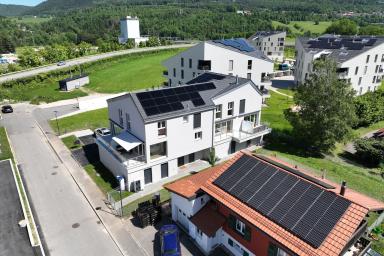Appartement de 4,5 pièces avec jardin, cadre paisible image