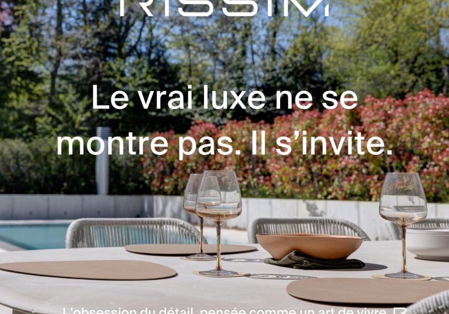 Villa Signature à Mies – L’Essence du Luxe Contemporain