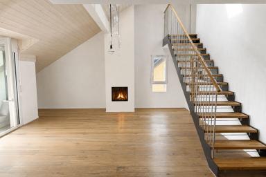 Séjour en double hauteur, 3 chambres de 17 à 18 m² et loft de 51 m² image
