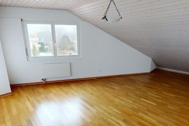 Espace et Lumière : Duplex avec terrasse de 5,5 Pièces – 183 m² image