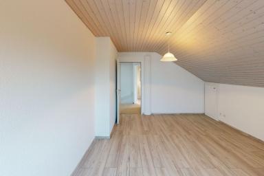 Espace et Lumière : Duplex avec terrasse de 5,5 Pièces – 183 m² image