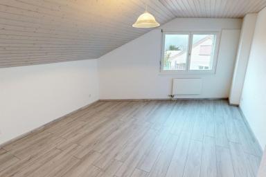 Espace et Lumière : Duplex avec terrasse de 5,5 Pièces – 183 m² image