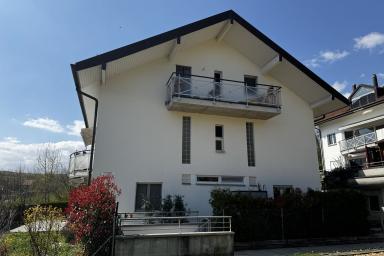 Opportunité d’investissement : 4.5 pièces au calme, Combles image