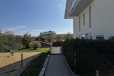 Opportunité d’investissement : 4.5 pièces au calme, Combles image