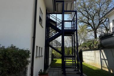 Opportunité d’investissement : 4.5 pièces au calme, Combles image