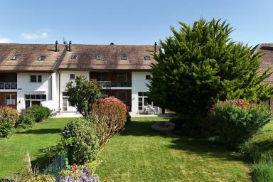 Calme et verdure à deux pas de Chéserex et Nyon image