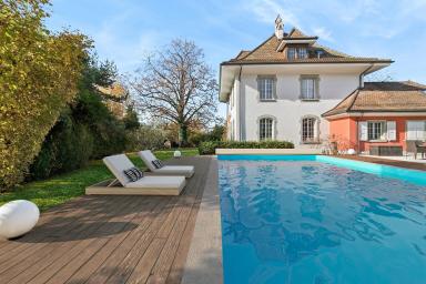 Maison de Maître à Lausanne – Élégance Intemporelle et Parc Privé image