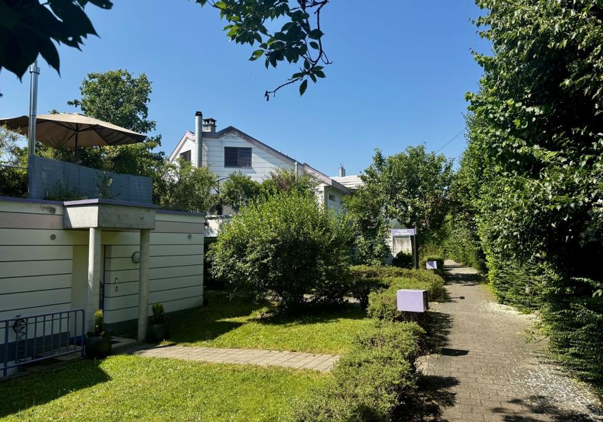 Duplex lumineux de 5,5 pièces avec terrasse de 89 m² et garage double