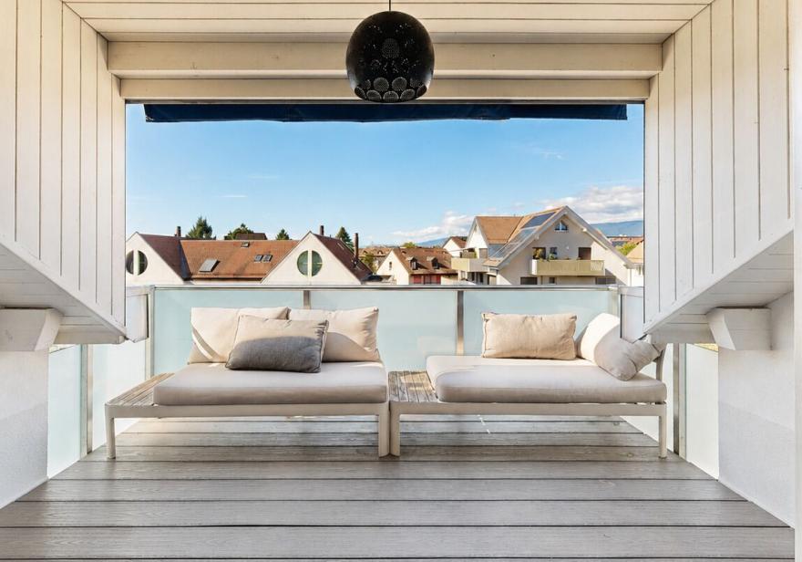 Séjour en double hauteur, 3 chambres de 17 à 18 m² et loft de 51 m²