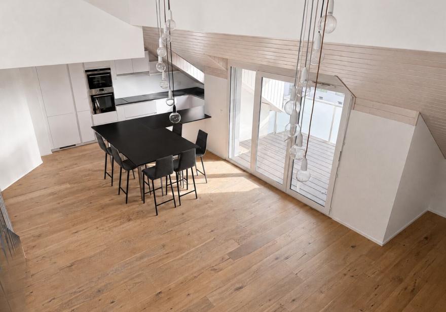 Séjour en double hauteur, 3 chambres de 17 à 18 m² et loft de 51 m²